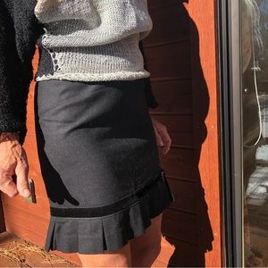 Banana Republic Black Skirt